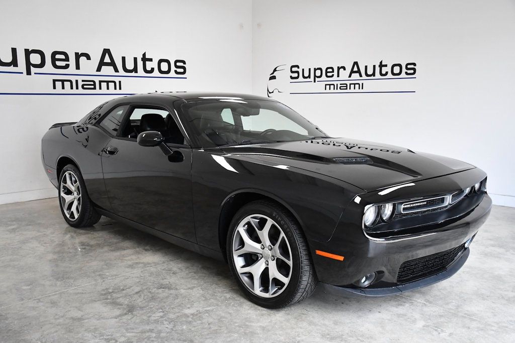 2016 Dodge Challenger 2dr Coupe SXT - 23060398 - 2