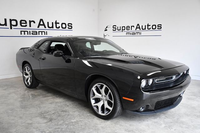 2016 Dodge Challenger 2dr Coupe SXT - 23060398 - 2