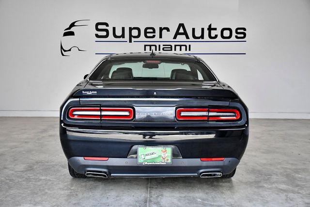 2016 Dodge Challenger 2dr Coupe SXT - 23060398 - 4