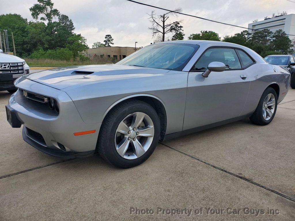 2016 Dodge Challenger 2dr Coupe SXT - 23002250 | Video 1