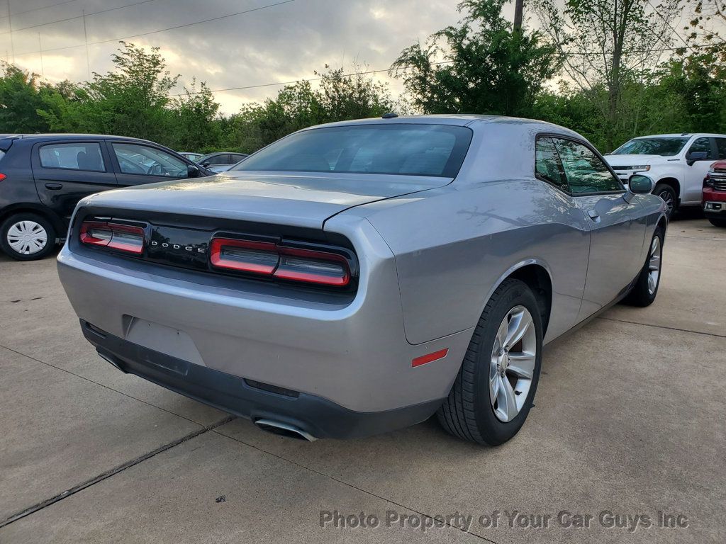 2016 Dodge Challenger 2dr Coupe SXT - 23002250 - 7