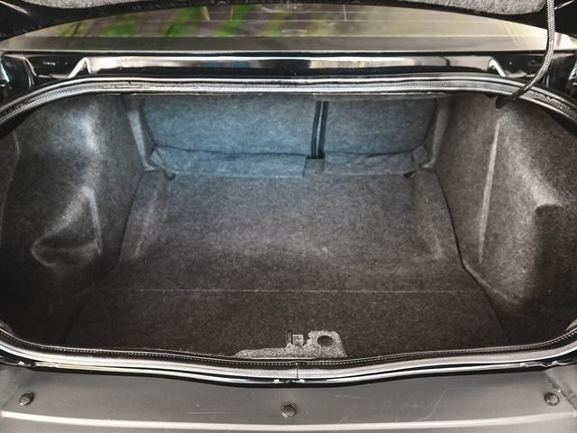 2016 Dodge Challenger 392 Hemi Scat Pack Shaker - 22929498 - 31