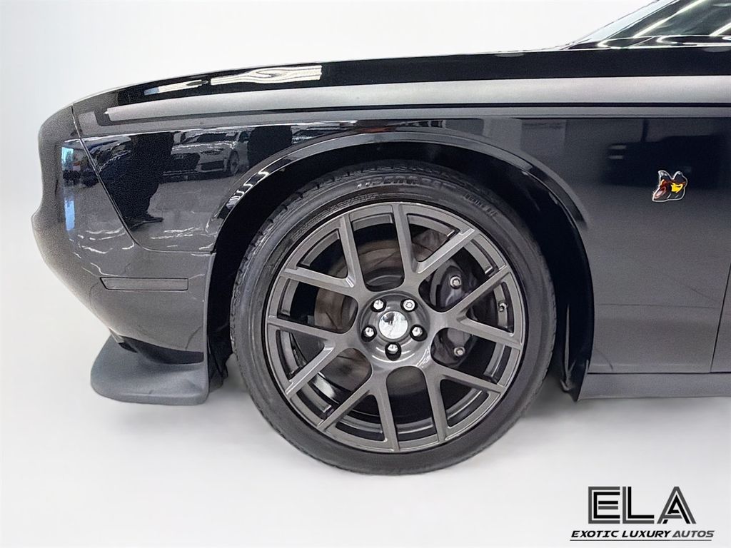 2016 Dodge Challenger 392 SHAKER SCAT PACK! RED GUTS! BEST SPEC!  LED UPGRADES - 23032416 - 34