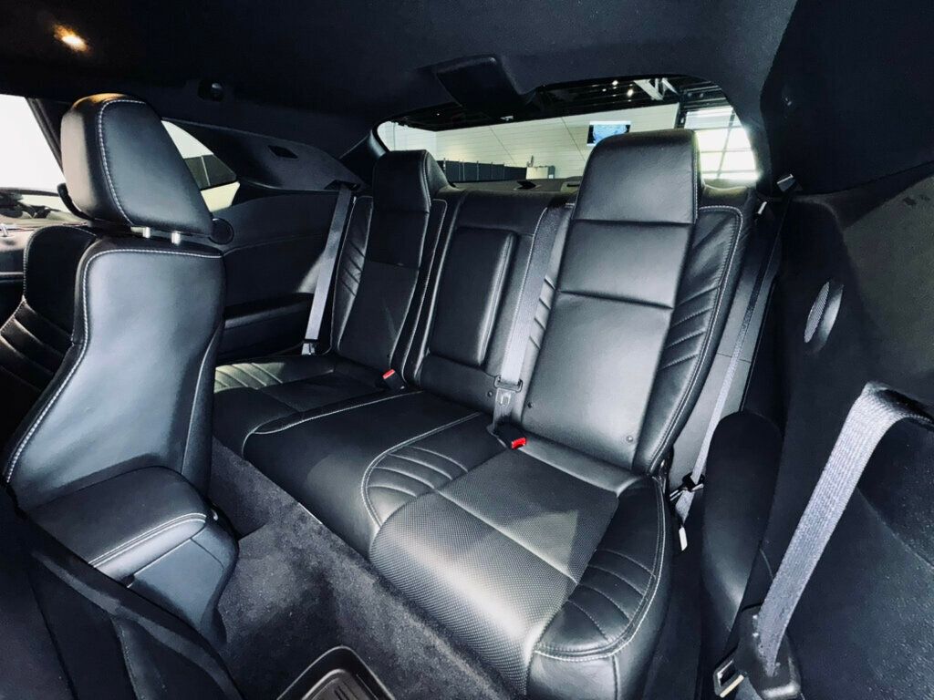 2016 Dodge Challenger HELLCAT 6SpeedManual/BremboBrakes/LagunaLthr /Sunroof/Nav - 23061515 - 11