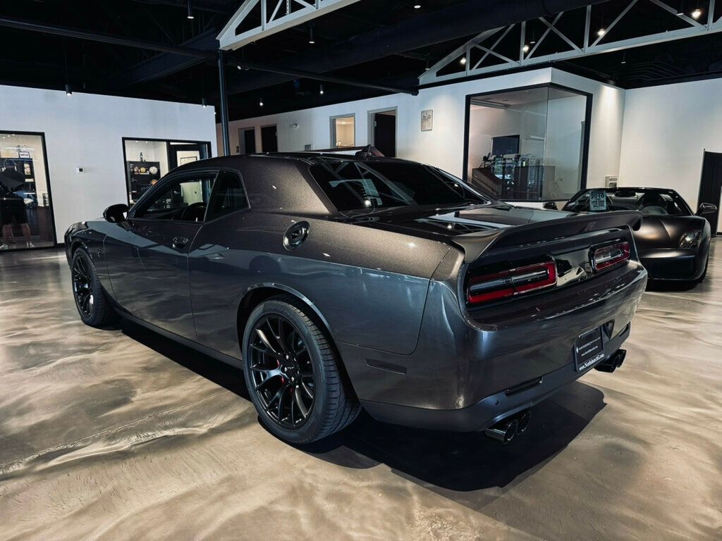 2016 Dodge Challenger HELLCAT 6SpeedManual/BremboBrakes/LagunaLthr /Sunroof/Nav - 23061515 - 2