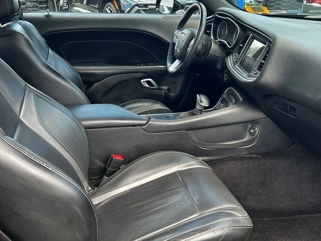 2016 Dodge Challenger R/T - 23082010 - 12