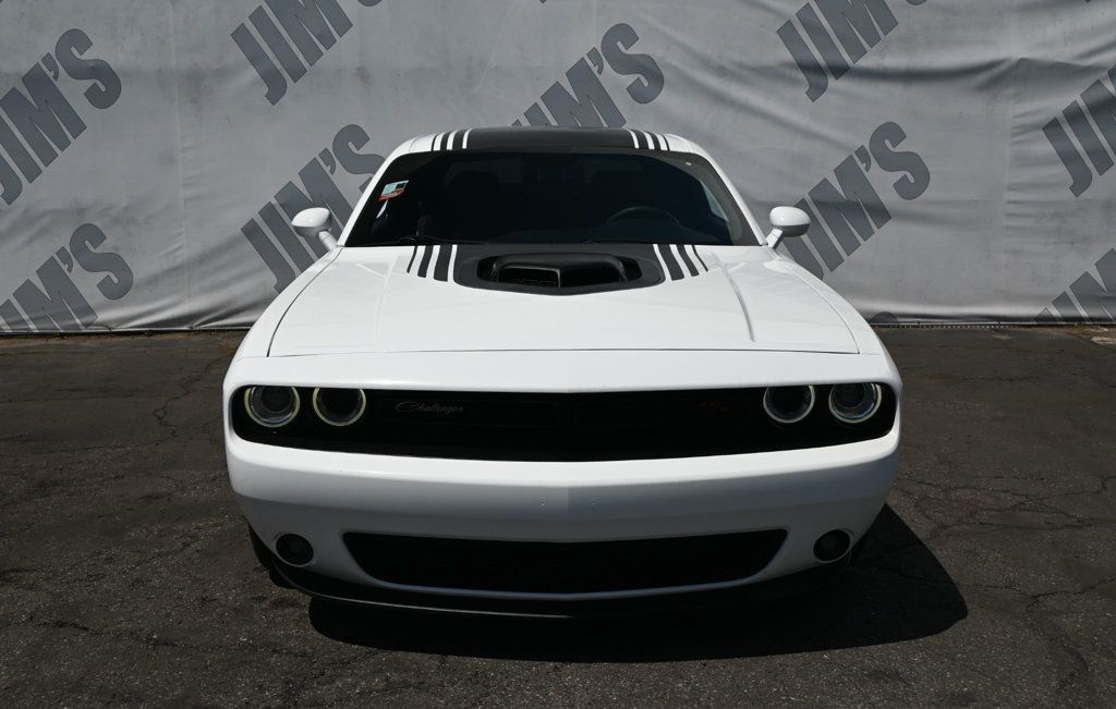 2016 Dodge Challenger R/T Shaker photo 2