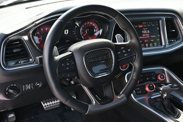 2016 Dodge Challenger SRT Hellcat - 23013850 - 12