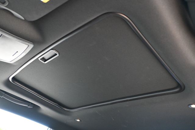 2016 Dodge Challenger SRT Hellcat - 23013850 - 19