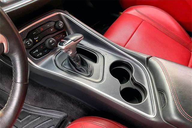 2016 Dodge Challenger SXT - 22959278 - 26