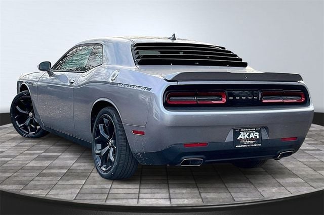 2016 Dodge Challenger SXT - 22959278 - 6