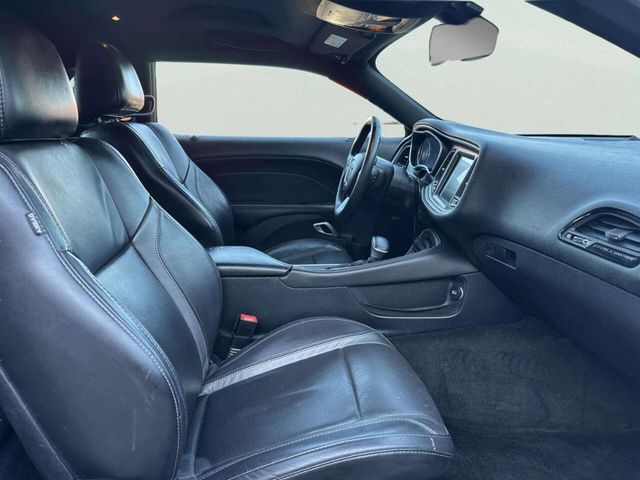 2016 Dodge Challenger SXT 2dr Coupe - 23049982 - 22