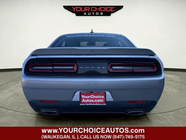 2016 Dodge Challenger SXT 2dr Coupe - 23049982 - 3
