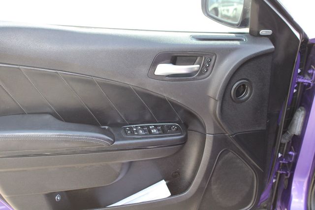 2016 Dodge Charger 4dr Sedan R/T RWD - 22987426 - 19