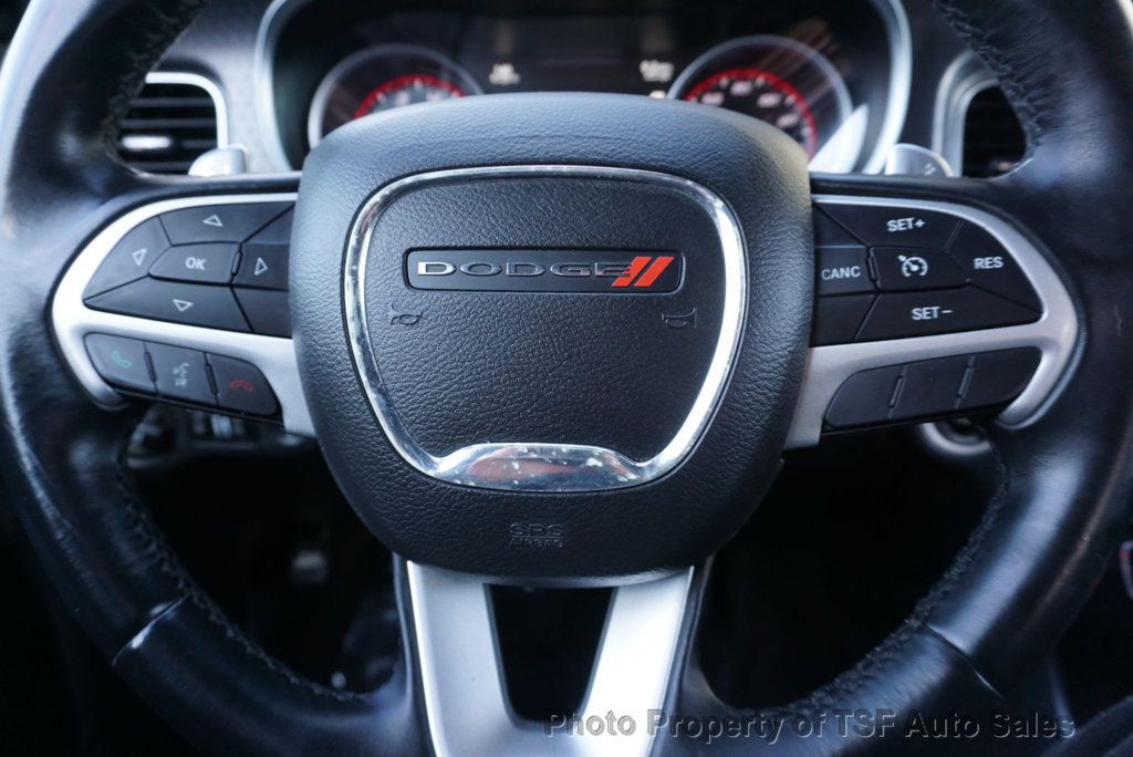 2016 Dodge Charger R/T photo 23