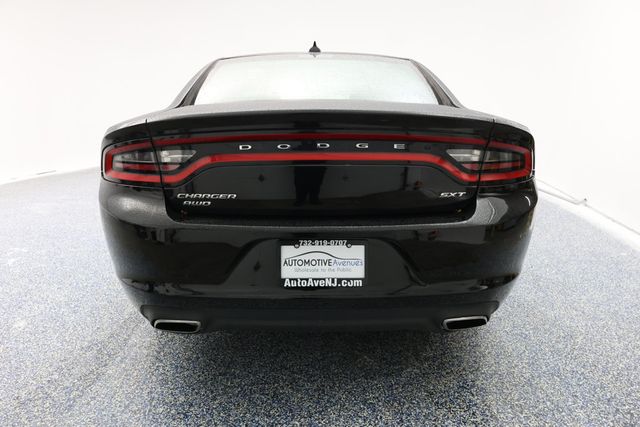 2016 Dodge Charger 4dr Sedan SXT AWD - 22938161 - 3