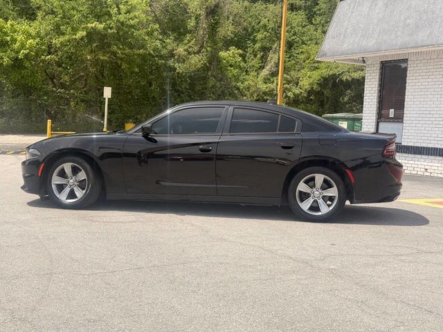 2016 Dodge Charger 4dr Sedan SXT RWD - 23015640 - 1