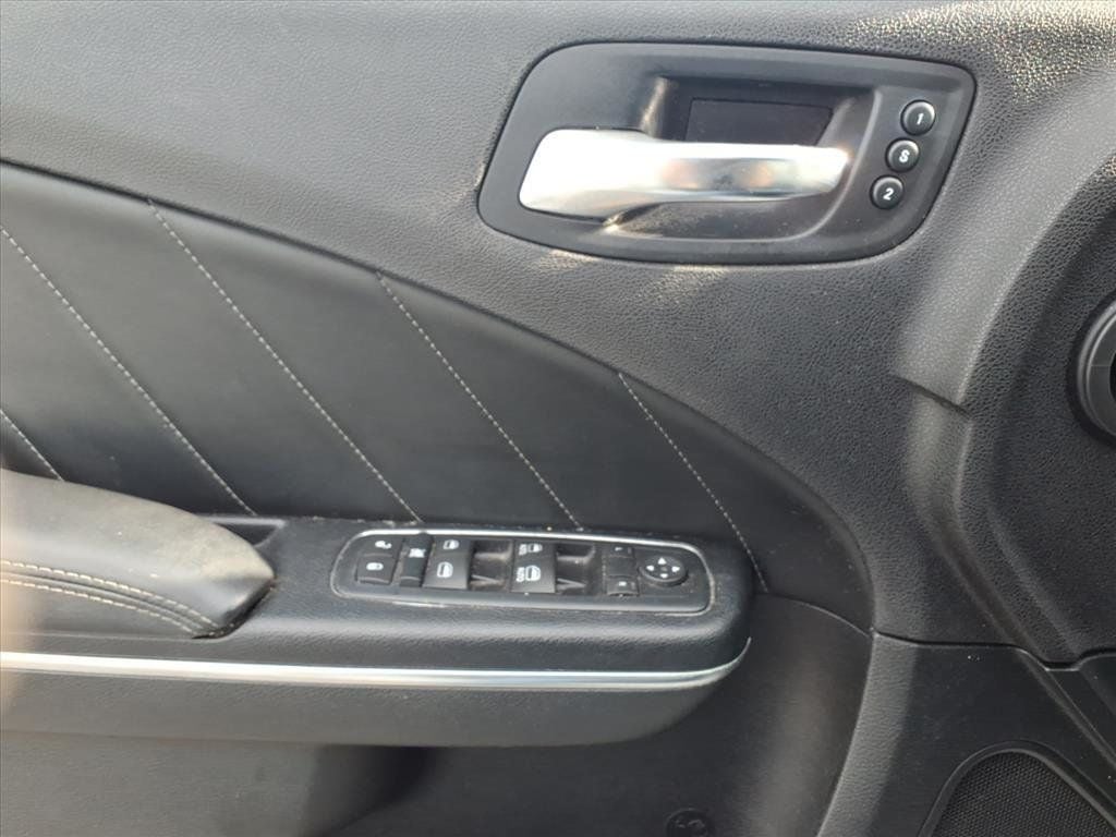 2016 Dodge Charger 4dr Sedan SXT RWD - 22962304 - 15