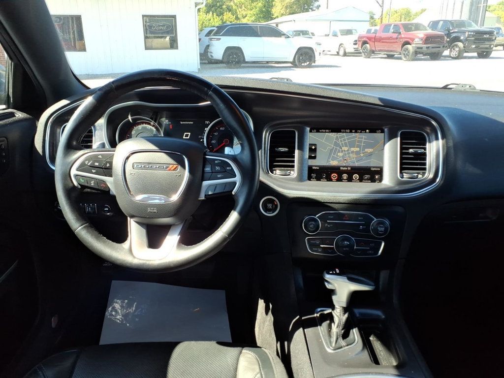 Dodge Charger photo 14
