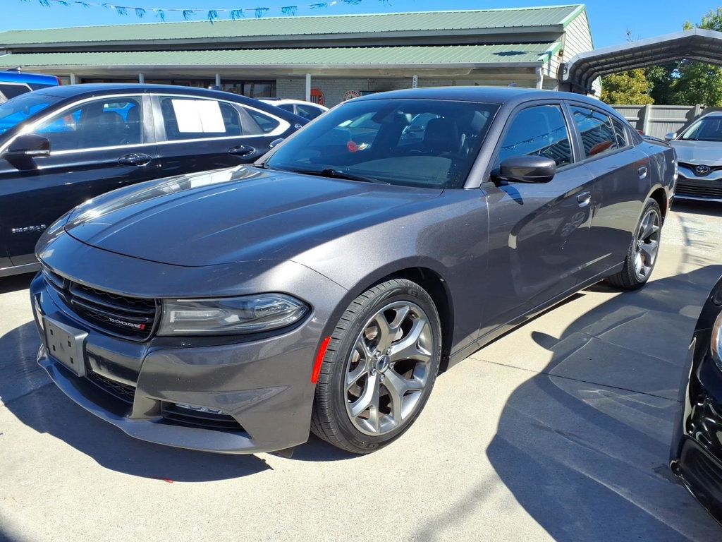Dodge Charger photo 4