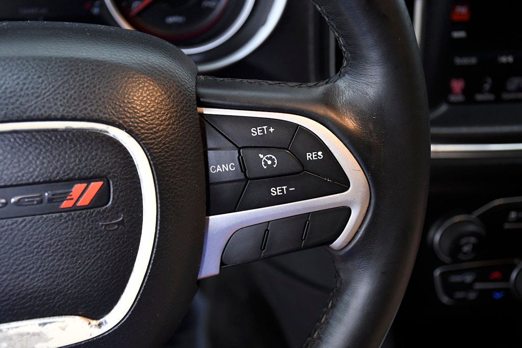 2016 Dodge Charger 4dr Sedan SXT RWD - 22713685 - 21