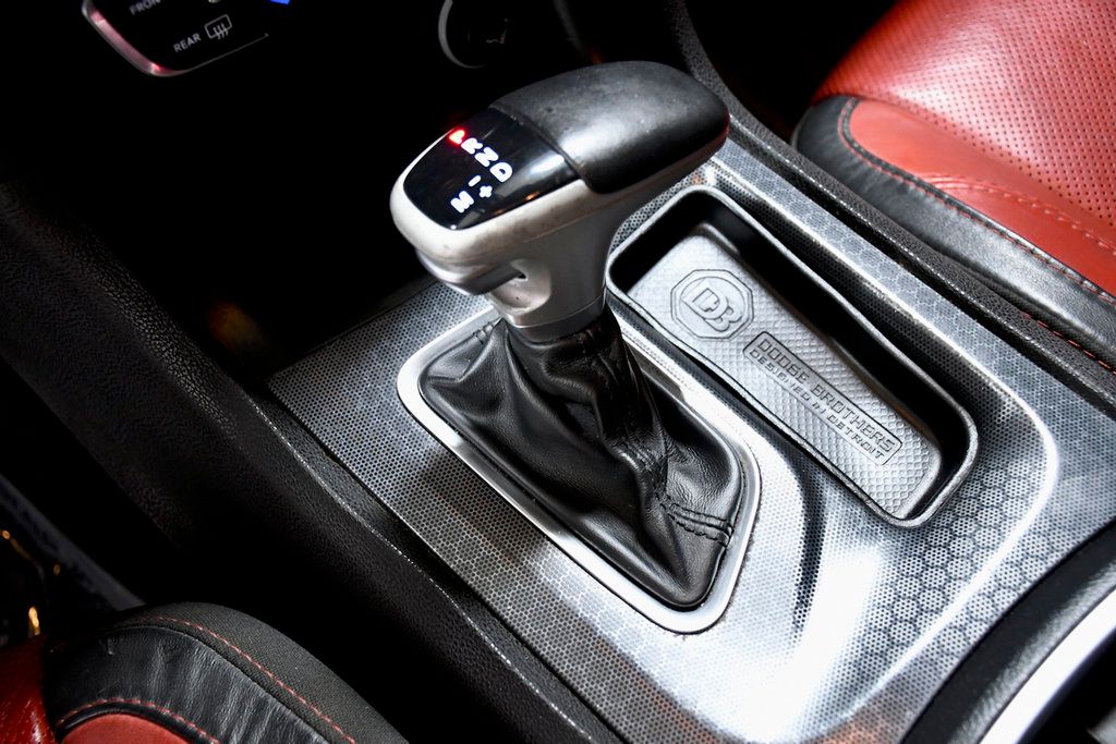 2016 Dodge Charger 4dr Sedan SXT RWD - 22713685 - 24