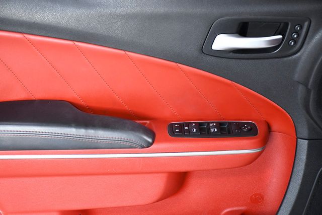 2016 Dodge Charger 4dr Sedan SXT RWD - 22713685 - 8