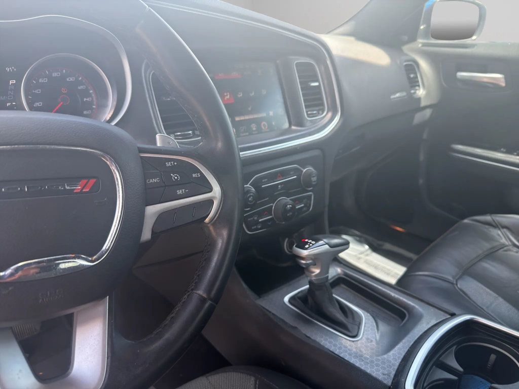 2016 Dodge Charger R/T 5.7L V8!!, BLUETOOTH, BACKUP CAM, SPOILER, TOUCH SCREEN!!! - 23041929 - 13