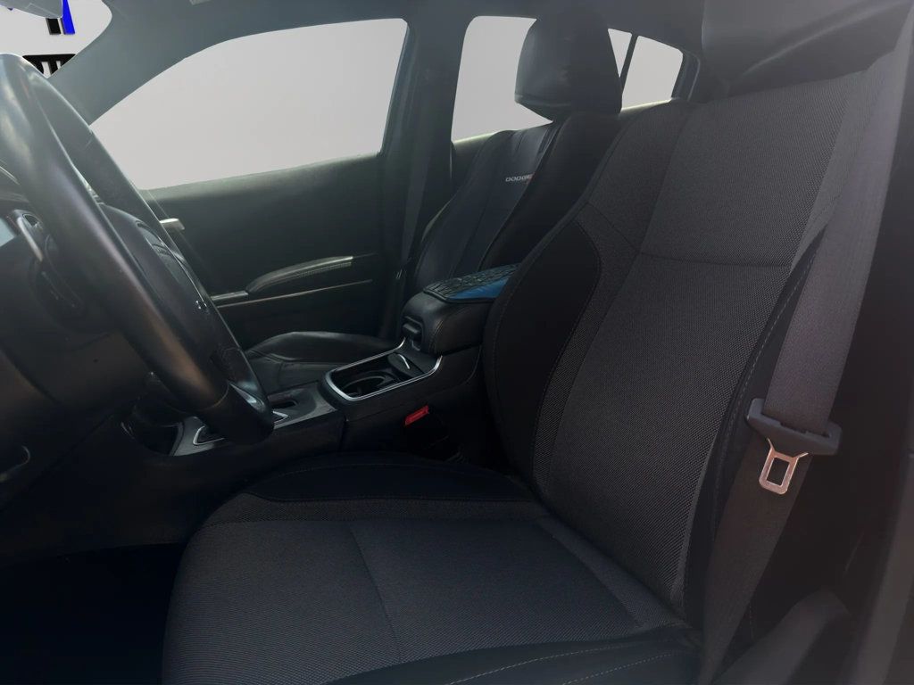 2016 Dodge Charger R/T 5.7L V8!!, BLUETOOTH, BACKUP CAM, SPOILER, TOUCH SCREEN!!! - 23041929 - 17