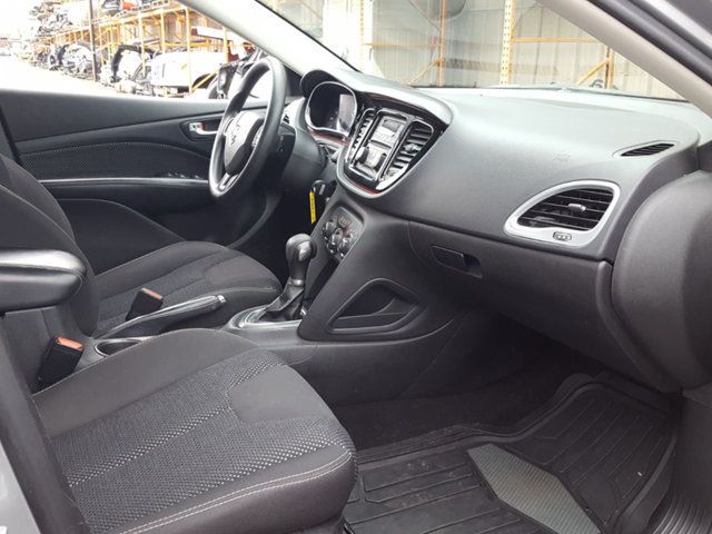 2016 Dodge Dart SXT - 18381905 - 10