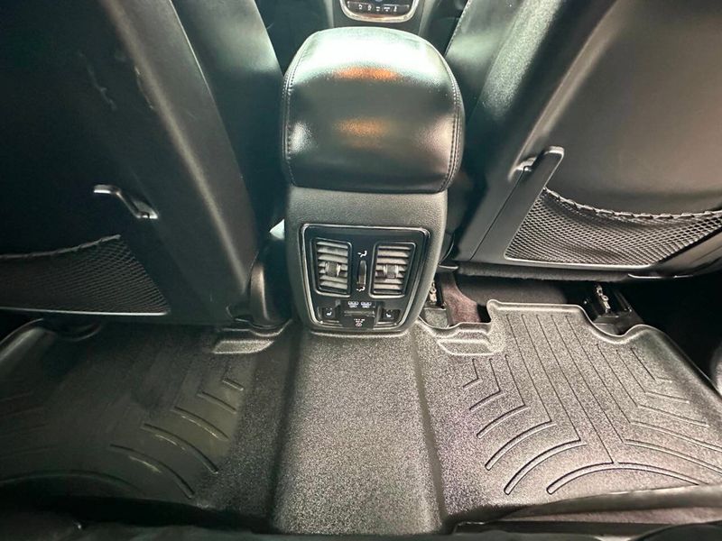 2016 Dodge Durango AWD 4dr Limited - 22873291 - 25