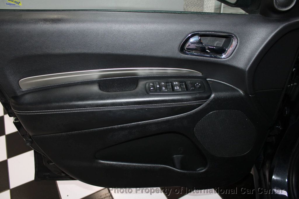 2016 Dodge Durango SXT photo 11