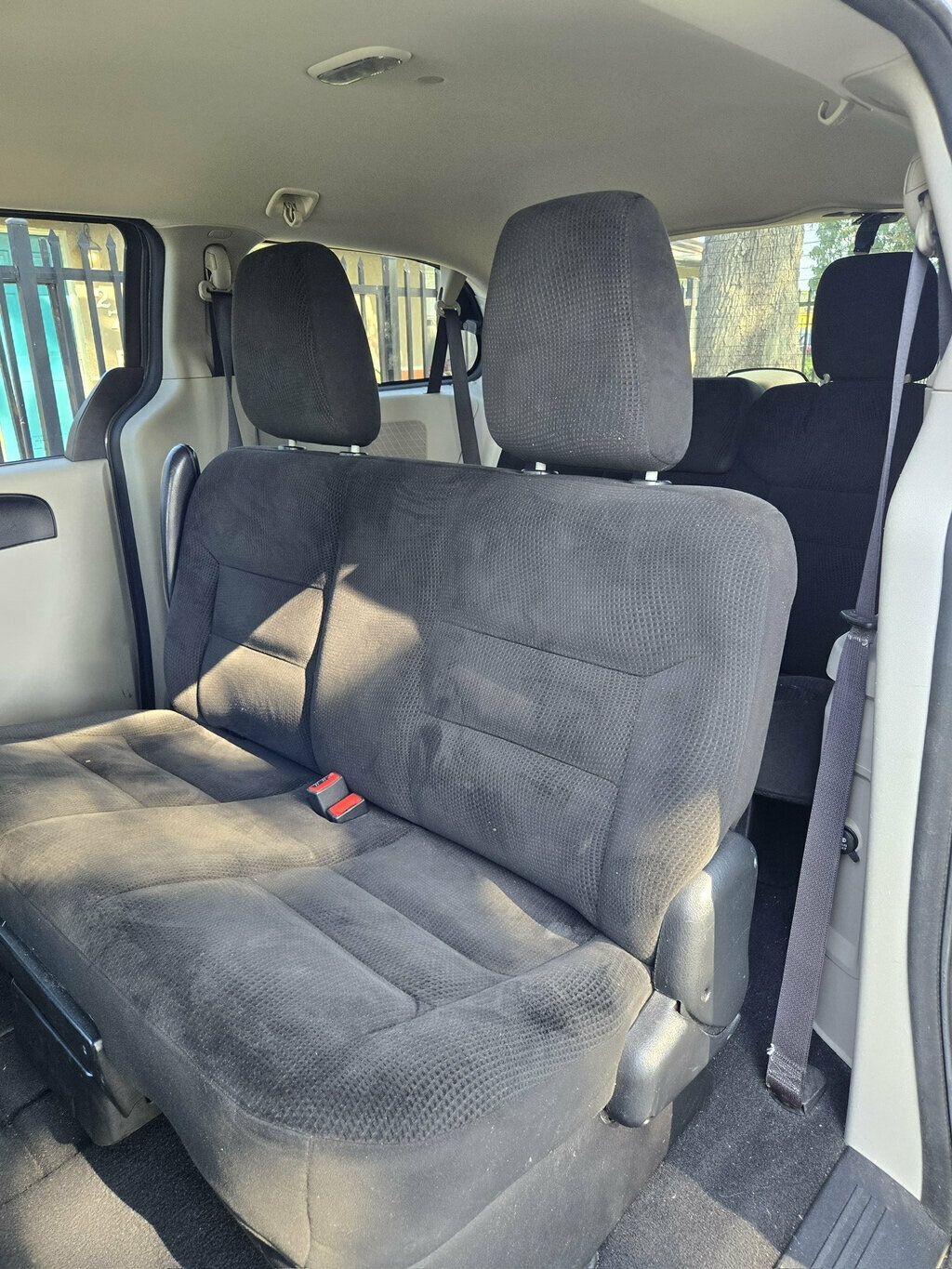 2016 Dodge Grand Caravan  - 23021418 - 5