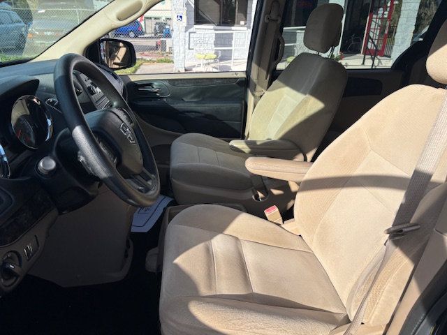 2016 Dodge Grand Caravan 4dr Wagon SE - 22931418 - 5