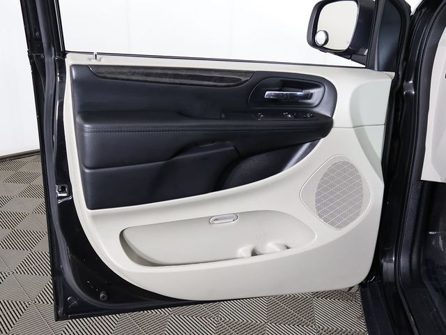 2016 Dodge Grand Caravan AVP - 23003684 - 16