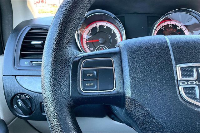 2016 Dodge Grand Caravan SE - 23092540 - 21