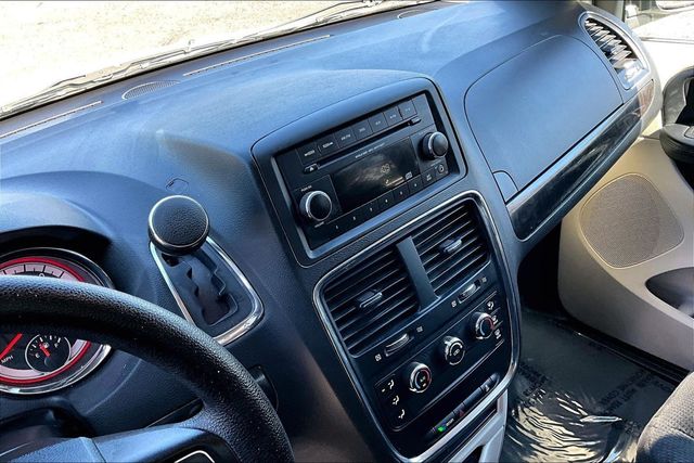 2016 Dodge Grand Caravan SE - 23092540 - 34