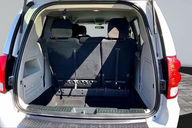 2016 Dodge Grand Caravan SE - 23092540 - 39