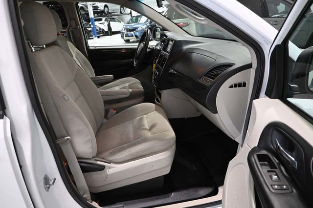 2016 Dodge Grand Caravan SXT - 23096021 - 14