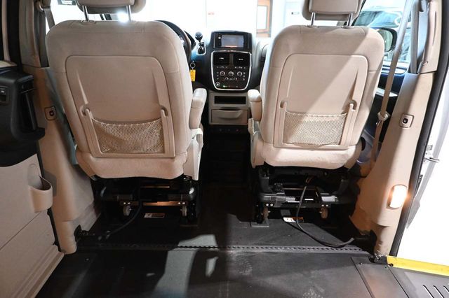 2016 Dodge Grand Caravan SXT - 23096021 - 19