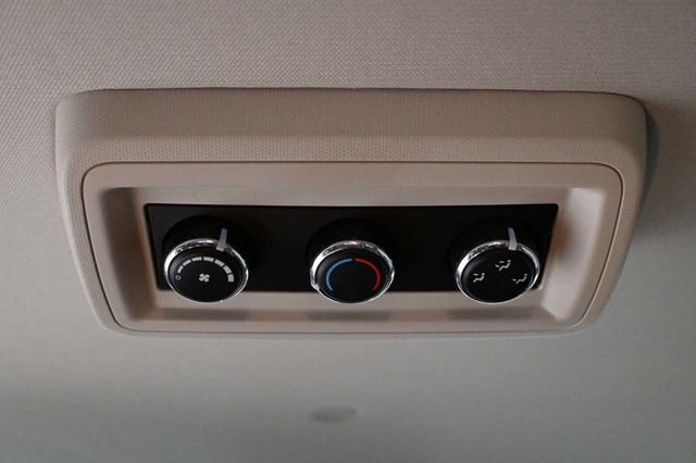 2016 Dodge Grand Caravan SXT - 23096021 - 28