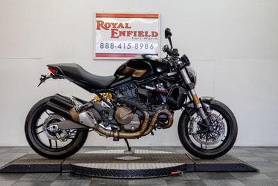 2016 DUCATI MONSTER 821 DARK - ZDM1RBTS2GB021051