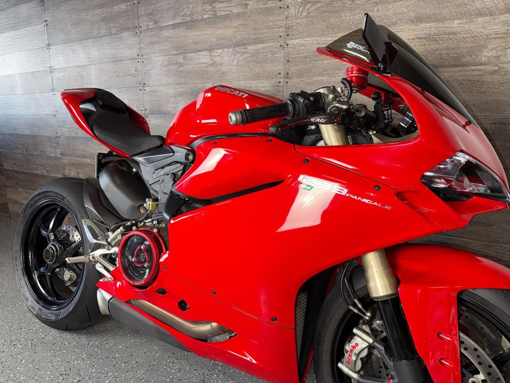 2016 DUCATI Panigale 1299 SUPER CLEAN! - 23010400 | Video 2