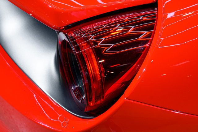 2016 Ferrari 488 GTB 2dr Coupe - 22912603 - 30