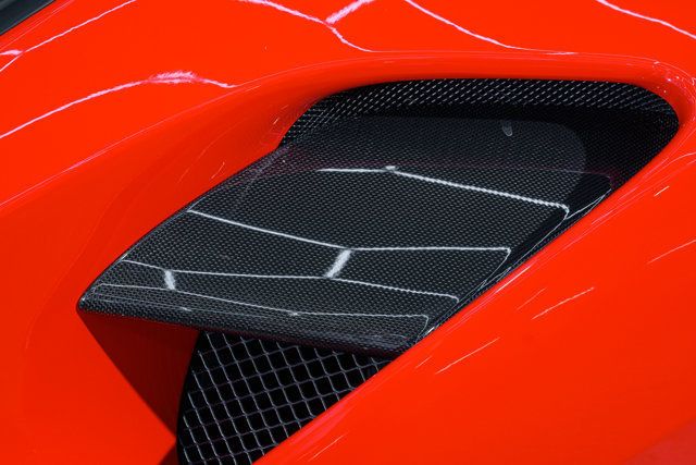 2016 Ferrari 488 GTB 2dr Coupe - 22912603 - 34