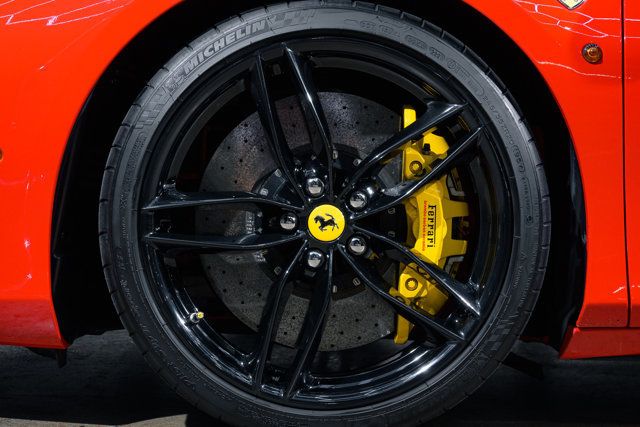 2016 Ferrari 488 GTB 2dr Coupe - 22912603 - 37