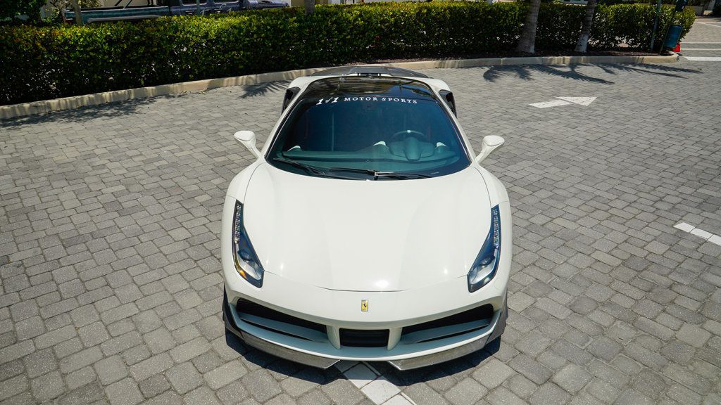 2016 Ferrari 488 GTB photo 3