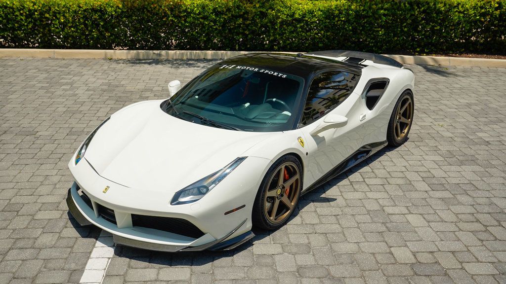 2016 Ferrari 488 GTB photo 33