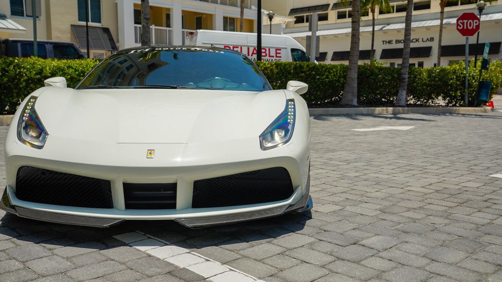 2016 Ferrari 488 GTB photo 4