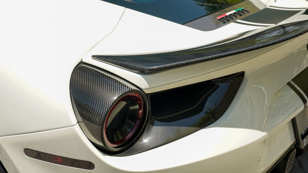 2016 Ferrari 488 GTB photo 41